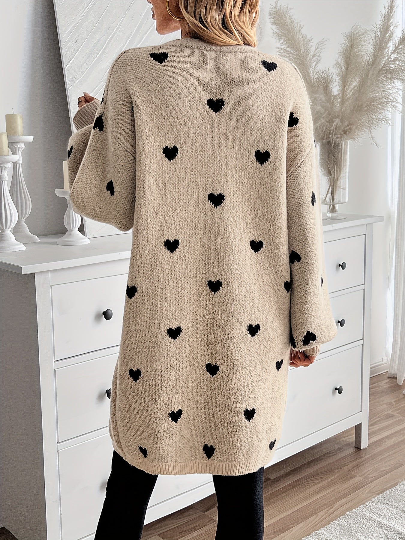 Isolde™ - Heart Elegance Cardigan