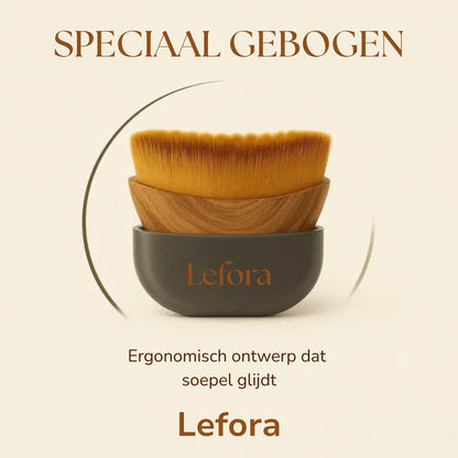 Lefora GloBorstel