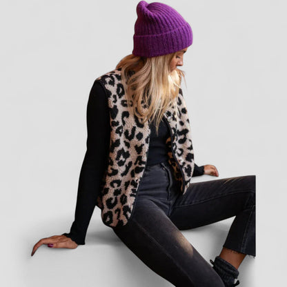 ASTRID™ - The Leopard Knit Vest